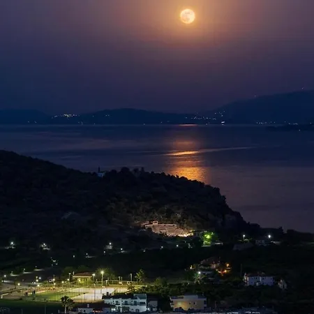 το είδωλον Apartmán