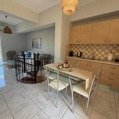 το είδωλον Sea Maisonettes &